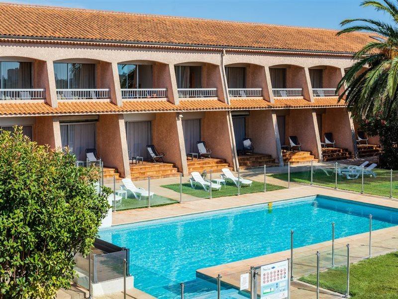 Noemys Toulon La Valette - Hotel Restaurant Avec Piscine Exterior photo