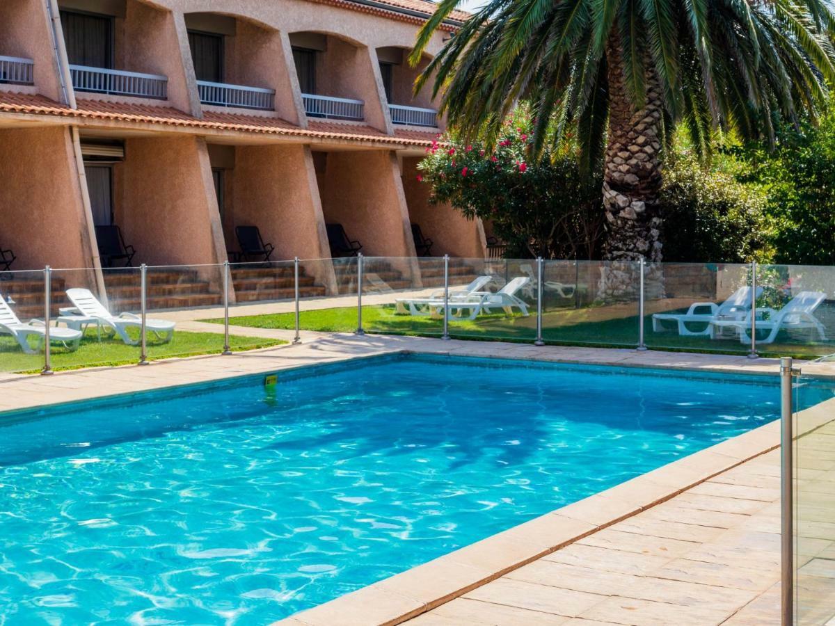 Noemys Toulon La Valette - Hotel Restaurant Avec Piscine Exterior photo